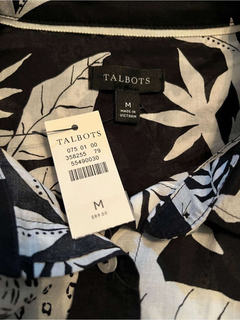NWT TALBOTS Cotton Button Front Shirt in Tropical Panther Print Sz M Black White - Picture 3 of 10